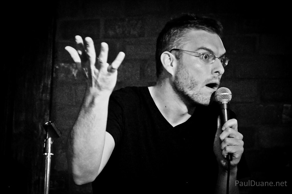 Sunday Comedy at Mo's